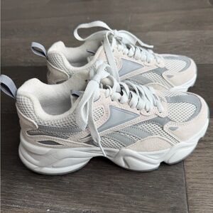 Reebok White and Gray Sneakers